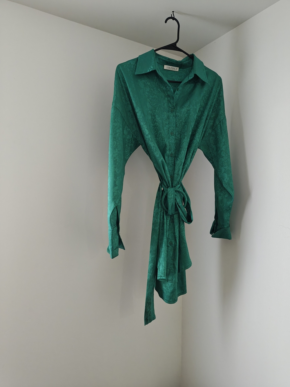 12th Tribe Emerald Green Long-Sleeve Tie-Waist Shirt Dress